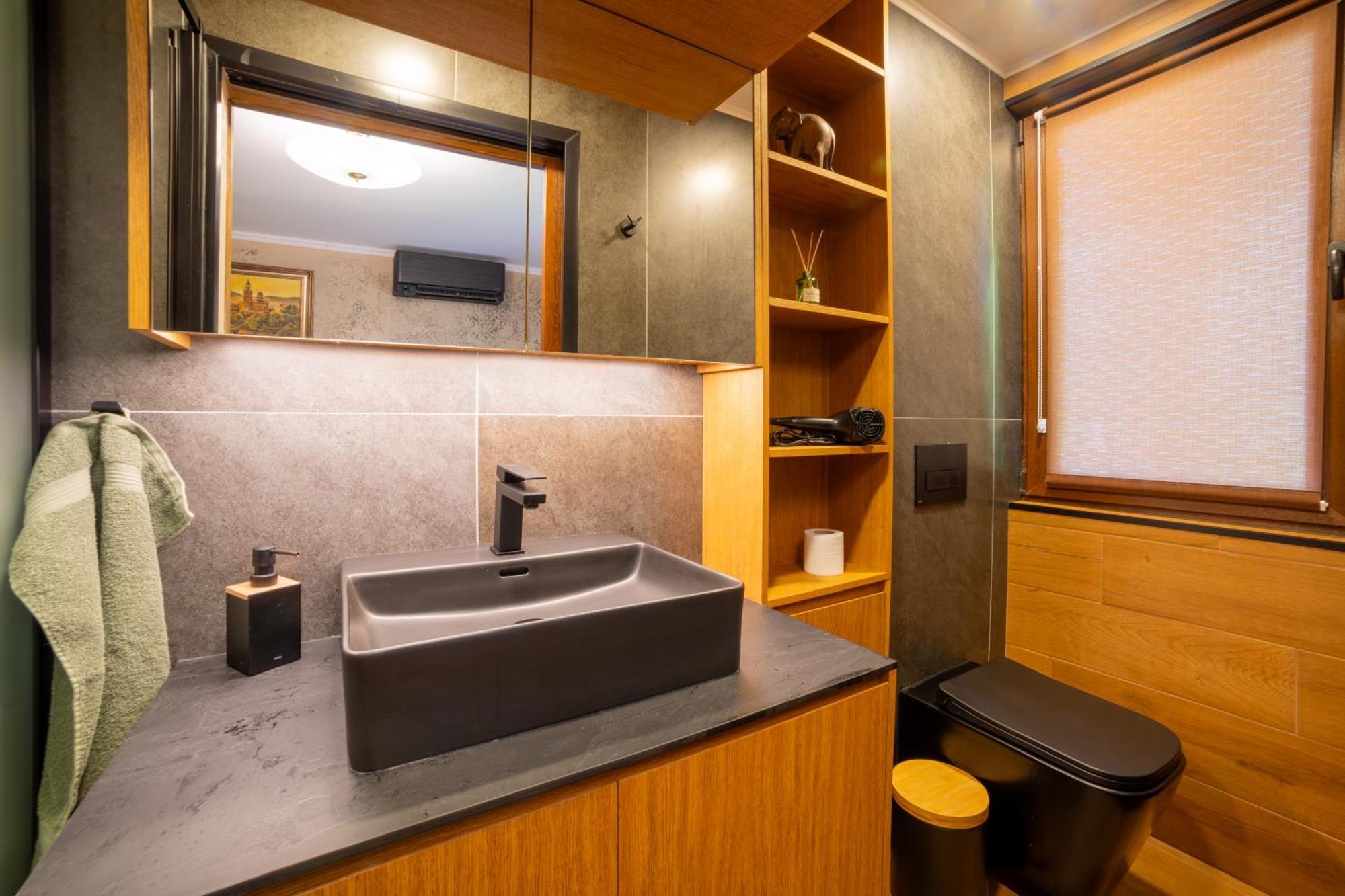 Iatrus Guest Apartment & Sauna Veliko Tarnovo Exterior photo